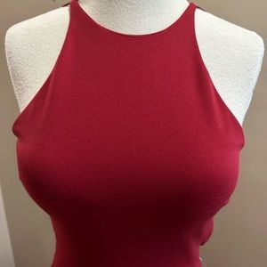 Long red dress, perfect for a wedding or a prom